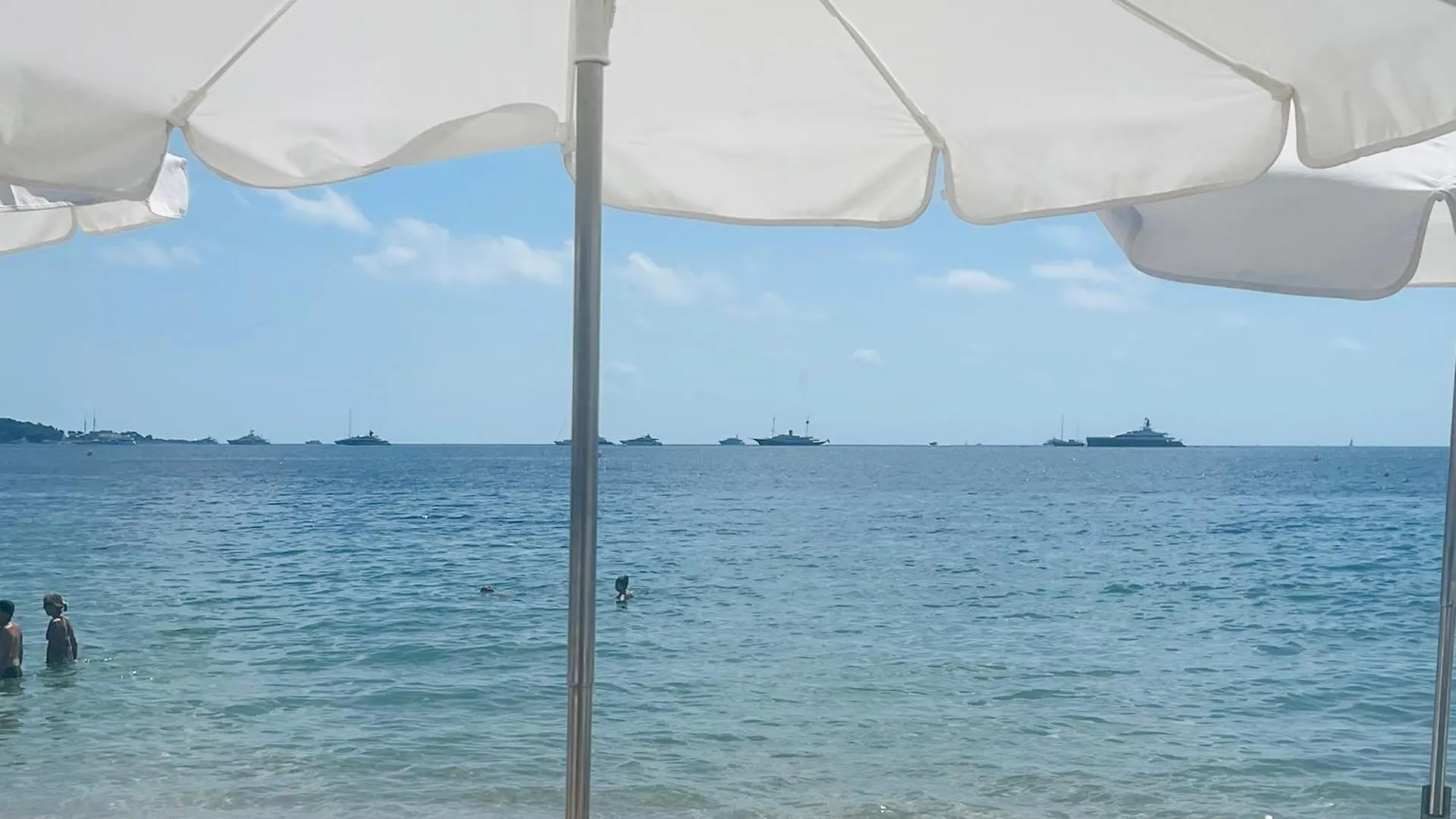 Apartment Studio Vue Mer - Terrasse - Parking - Plage Juan-les-Pins France