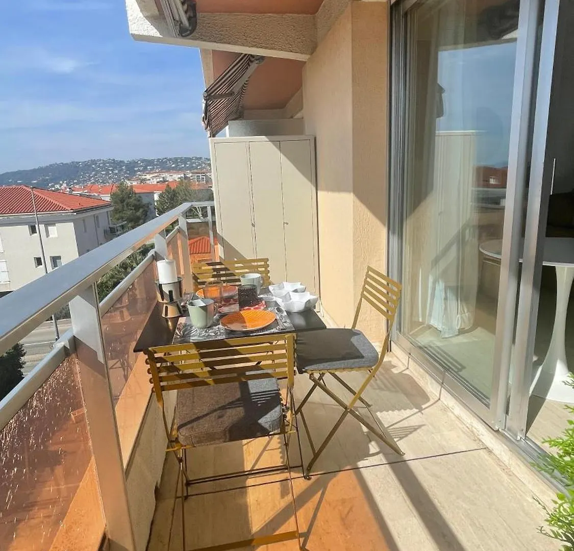 Studio Vue Mer - Terrasse - Parking - Plage Juan-les-Pins 0*,