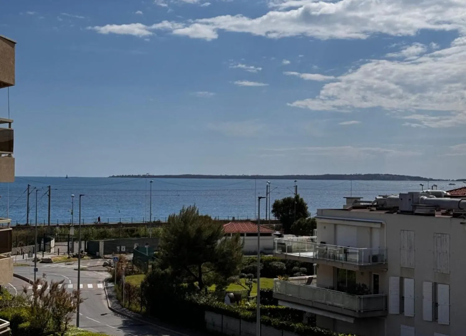 Studio Vue Mer - Terrasse - Parking - Plage Juan-les-Pins France